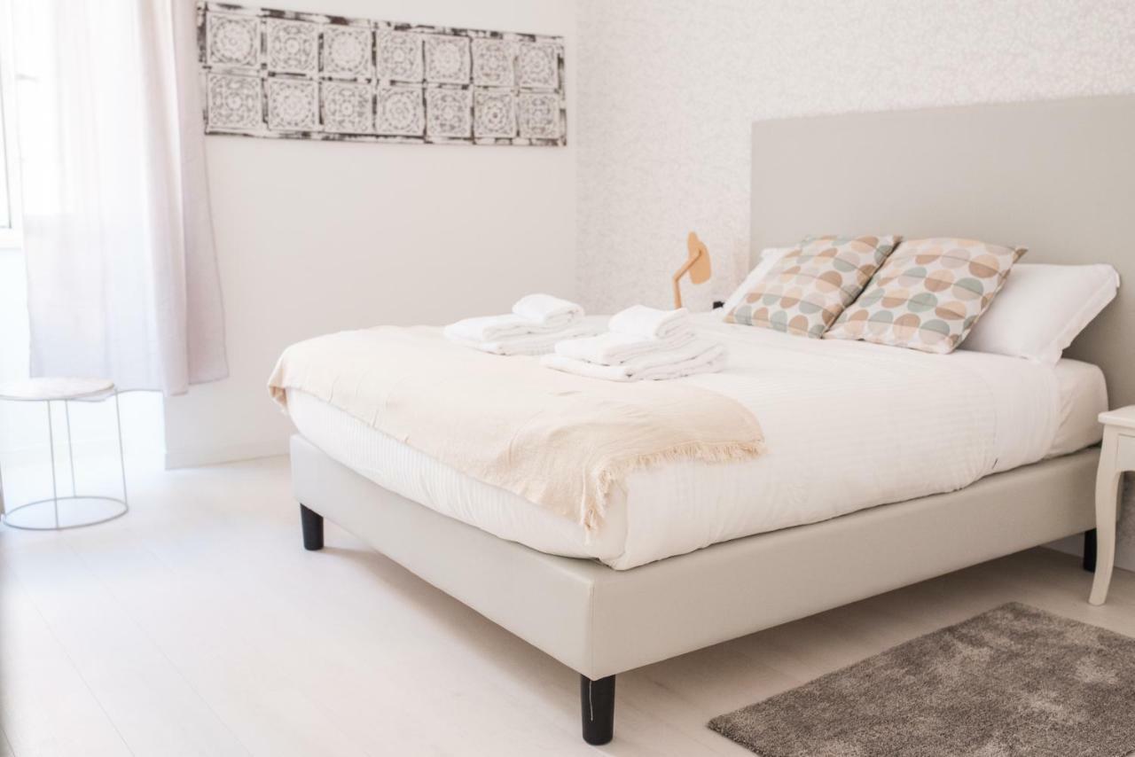 White Fanti Apartment Roma Exterior foto
